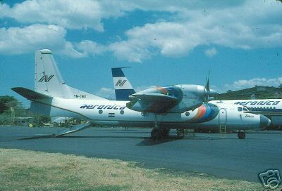 YN-BCV, AERONICA, An-32 , Managua 1990.jpg