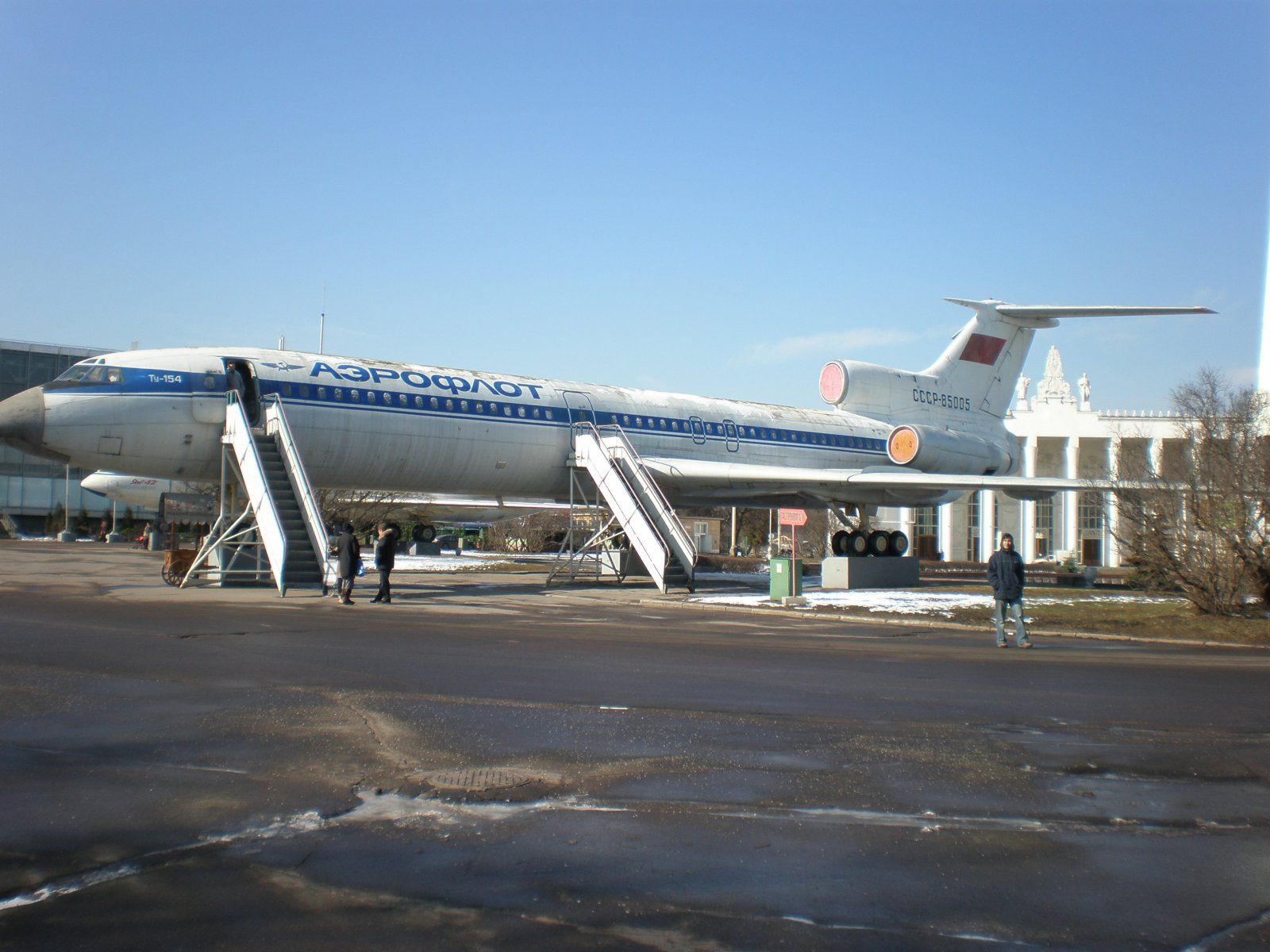 Ту-154 СССР-85005 1.jpg