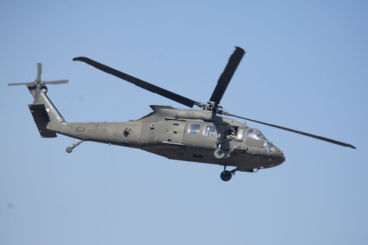 Sikorsky UH-60 Black Hawk KBL 2019.jpg